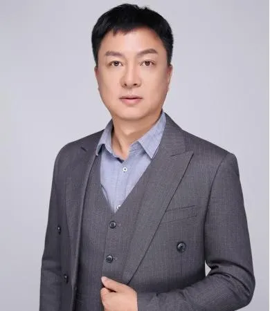 Lynn Lin - Fleyenda Production Manager